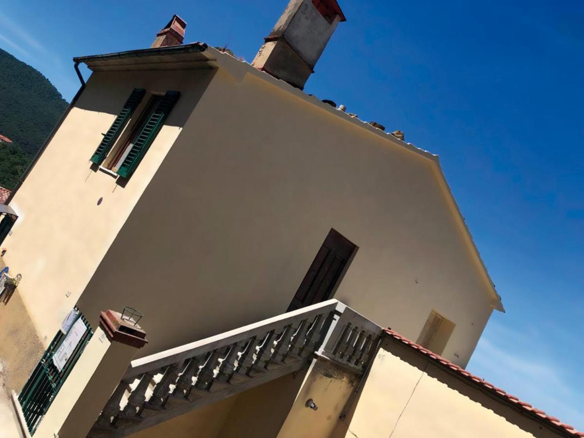 La Terrazza Di Re Scarlino Apartment ภายนอก รูปภาพ